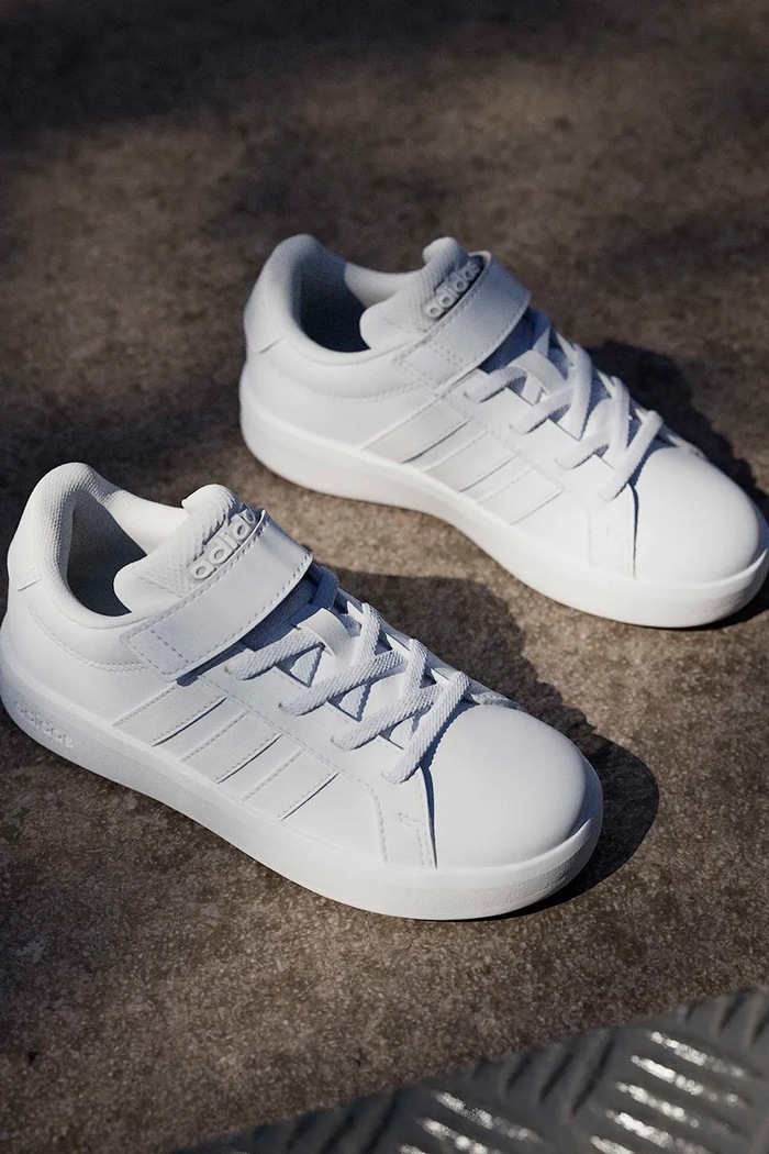 Detské tenisky adidas GRAND COURT 3.0 HP3532