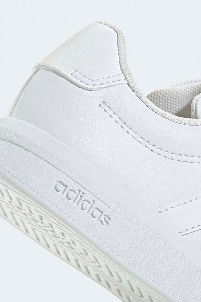 Detské tenisky adidas GRAND COURT 3.0 HP3532