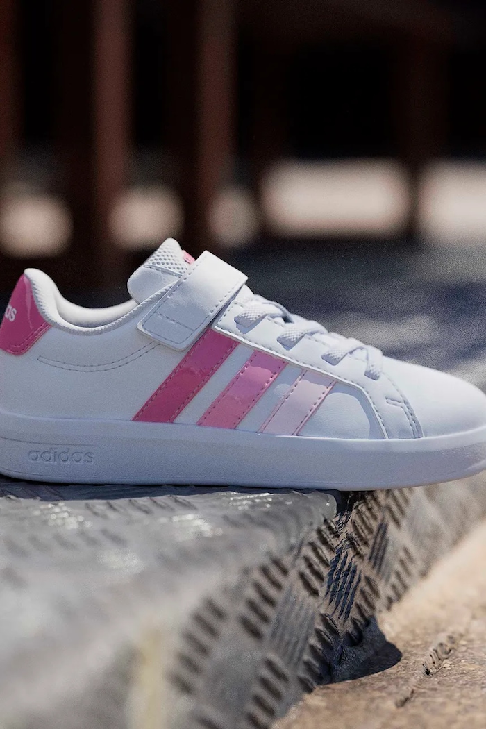 adidas sneakersy dziecięce GRAND COURT 3.0 KJ4370