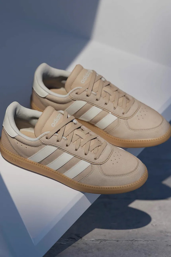adidas gyerek sportcipő BREAKNET SLEEK KI6500
