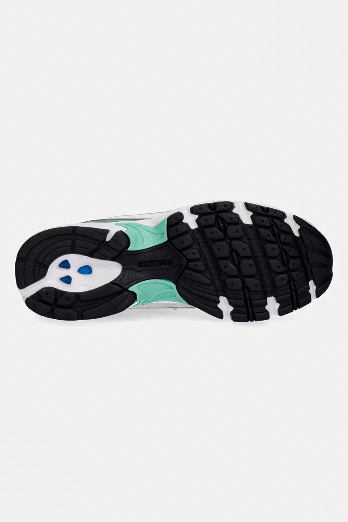 New Balance 740 tenisky G7402H8 strieborná