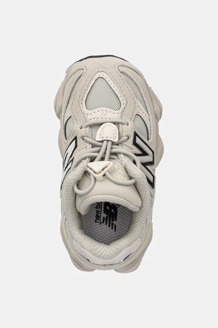 New Balance 9060 superge otroške bež I90602EA