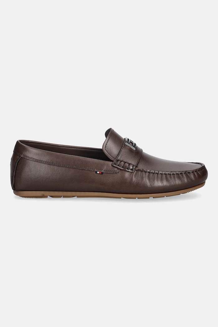 Δερμάτινα μοκασίνια Tommy Hilfiger HARDWARE DRIVER SHOE FM0FM05838 καφέ SS26