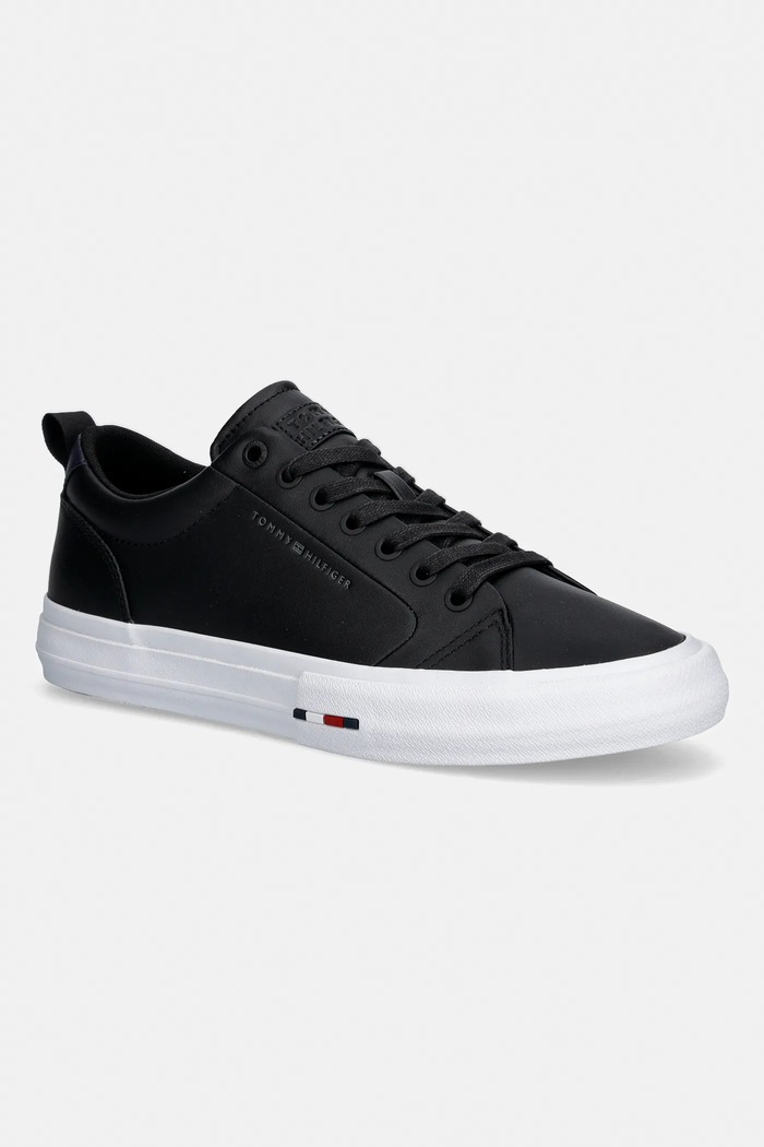 Tommy Hilfiger bőr sportcipő HARLEM STREET LTH egyéb fekete FM0FM05708