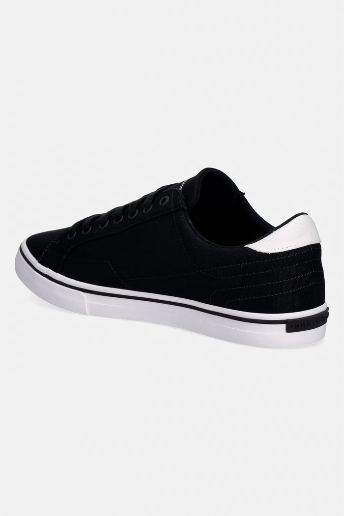 Obuv Tommy Hilfiger VULC CORE LONG LACE tenisky pánske FM0FM05688 čierna