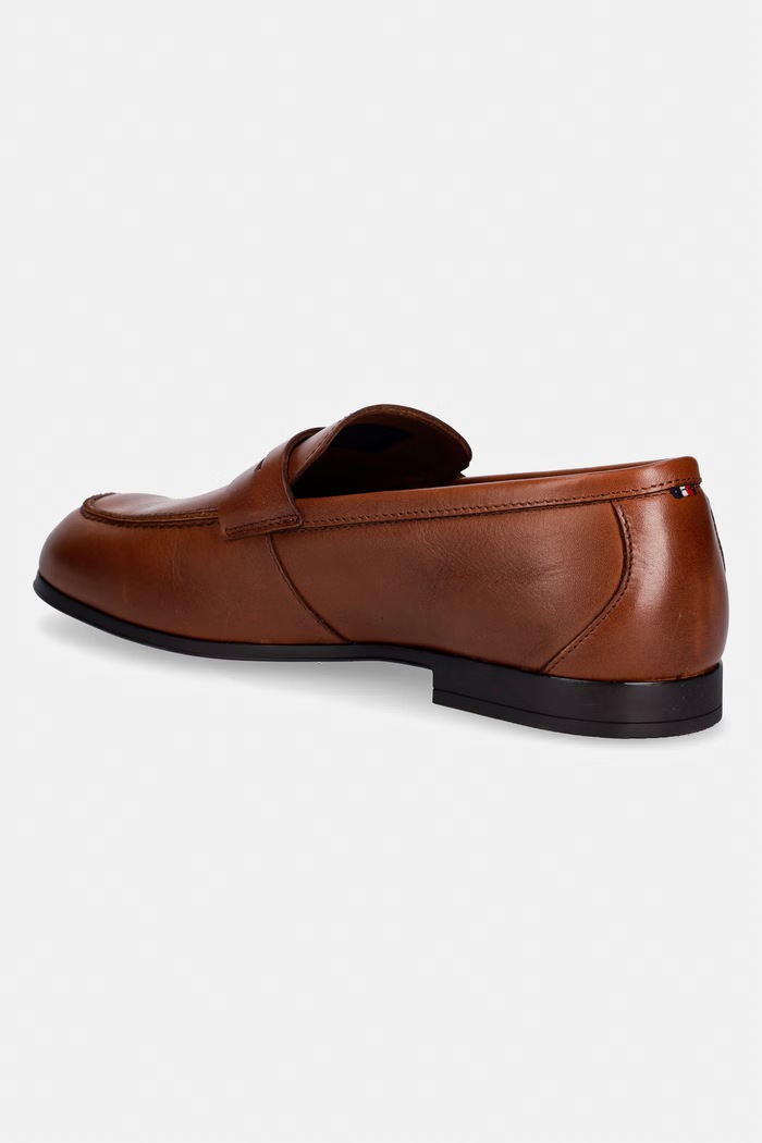 Obuwie Tommy Hilfiger loafersy męskie skórzane FLEXIBLE SLIM LEATHER LOAFER FM0FM05849 brązowy