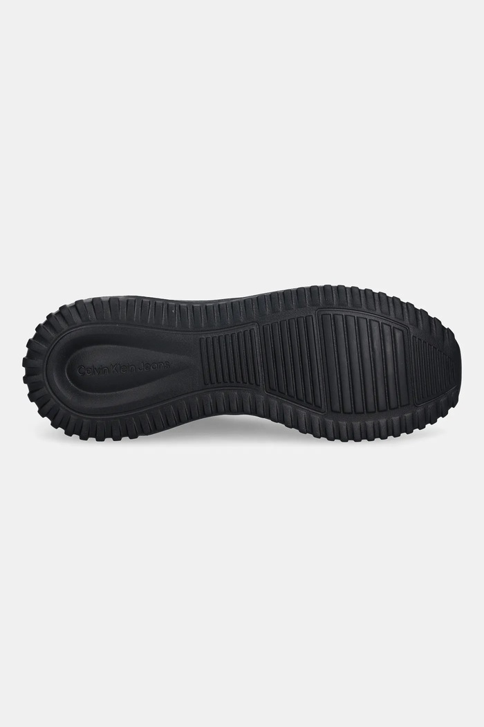 Calvin Klein sneakersy EVA RUNNER LACE UP MAT MIX YM0YM01442 czarny