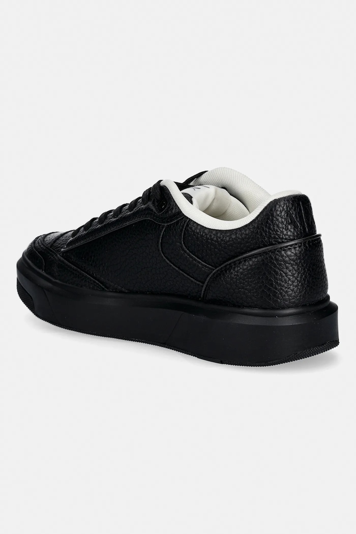 Obutev Superge Armani Exchange XM002205.AF21444.UC001 črna