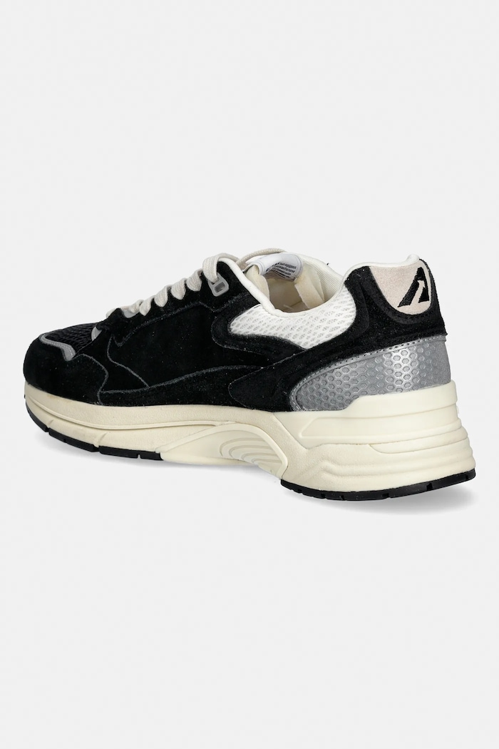 Shoes AUTRY sneakers Hyperway Low HYLMUM23 black