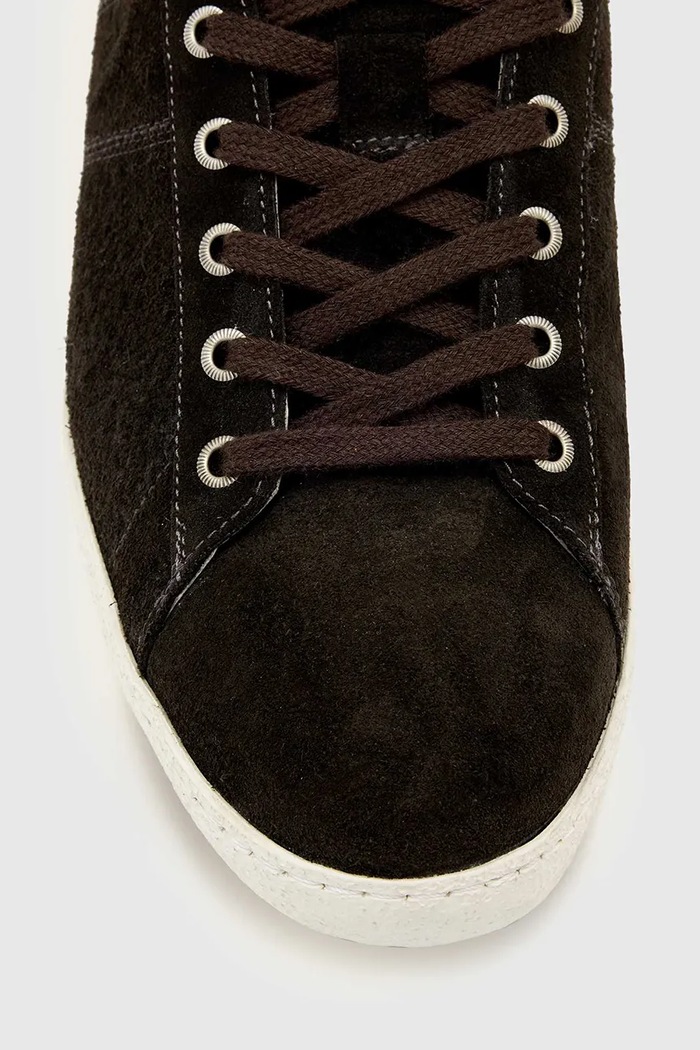 Semišové tenisky AllSaints Leon Low Top M009FE hnědá