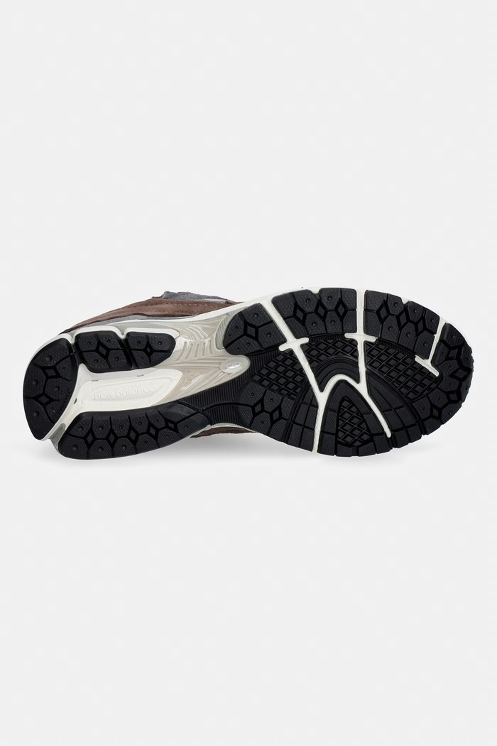 New Balance 2002 sneakersy męskie M20024J7 brązowy