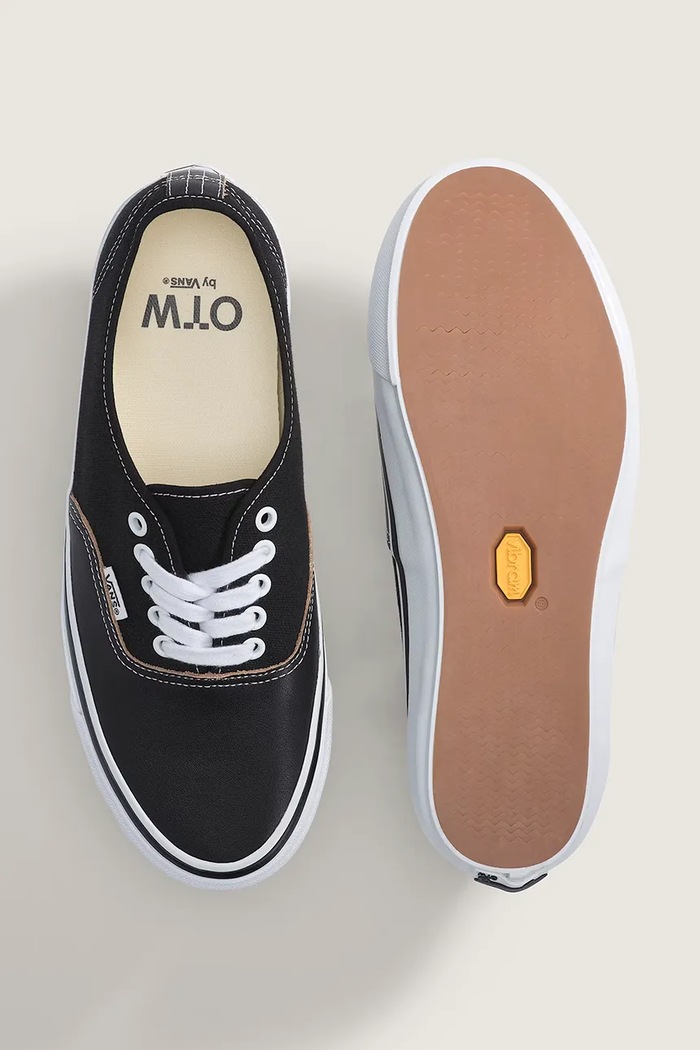 Πάνινα παπούτσια Vans OTW Authentic 44 Siped Vibram μαύρο VN000Z3TBLK1