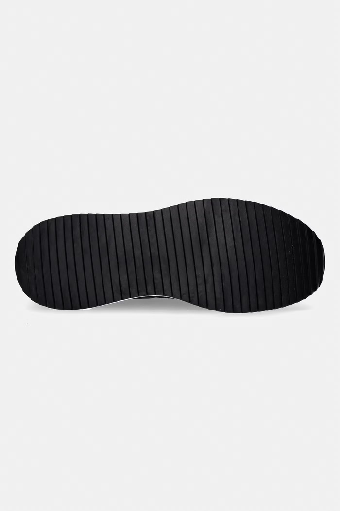 Armani Exchange pánské tenisky XM002624.AF18834.UC001 černá