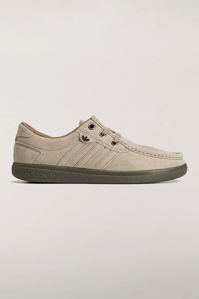 adidas Originals PUNSTOCK x SPZL mocasini pentru bărbați din piele întoarsă bej KK3672