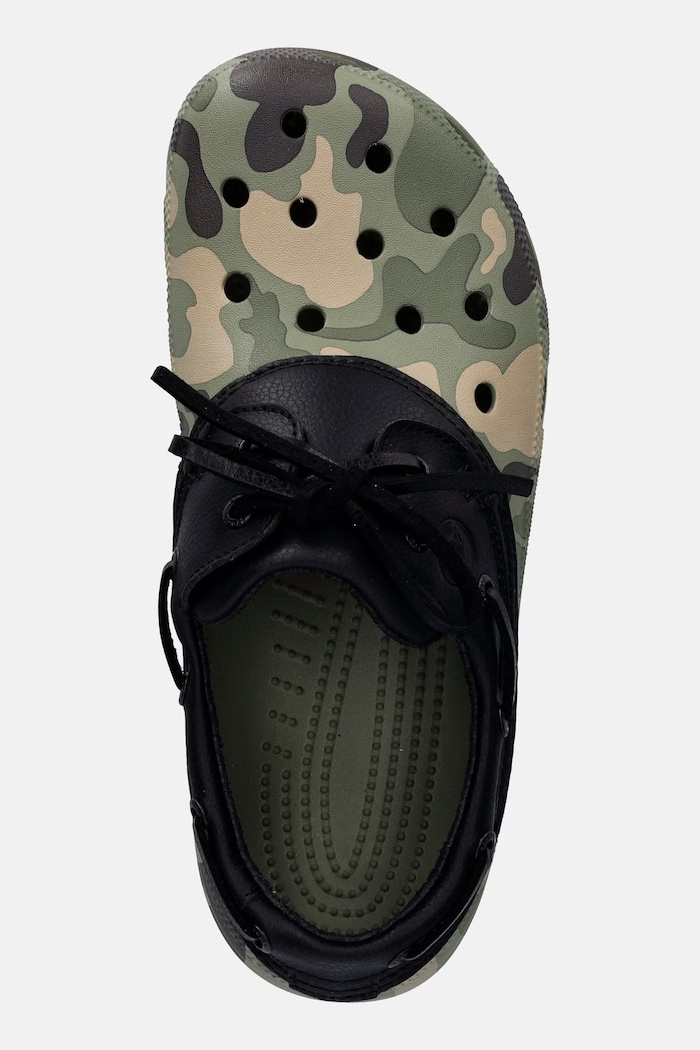 Crocs Classic Duck Camo Boat Shoe Moccasins Men's green 212951.0SL