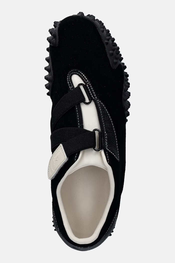 Puma Mostro Icons sneakers in scamoscio nero 406224