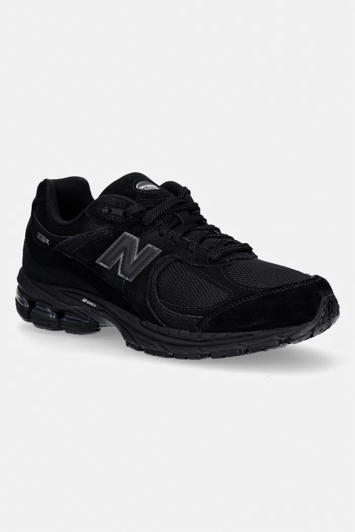 New Balance 2002 čevlji semiš črna U200278J