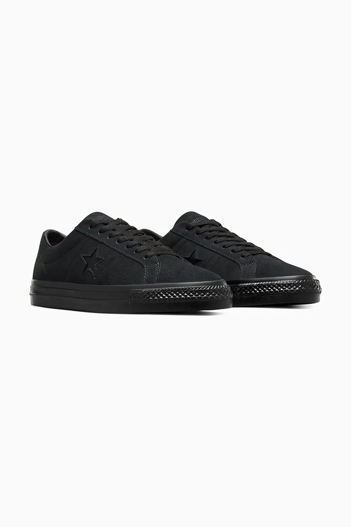 Teniske iz semiša Converse One Star Pro A05320C črna SS26