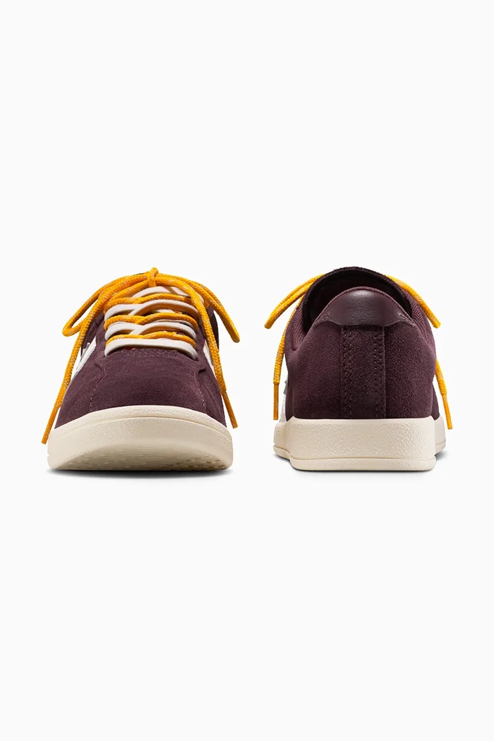 Încălțăminte Converse sneakers din piele întoarsă All Star Classic Trainer A17502C burgundia