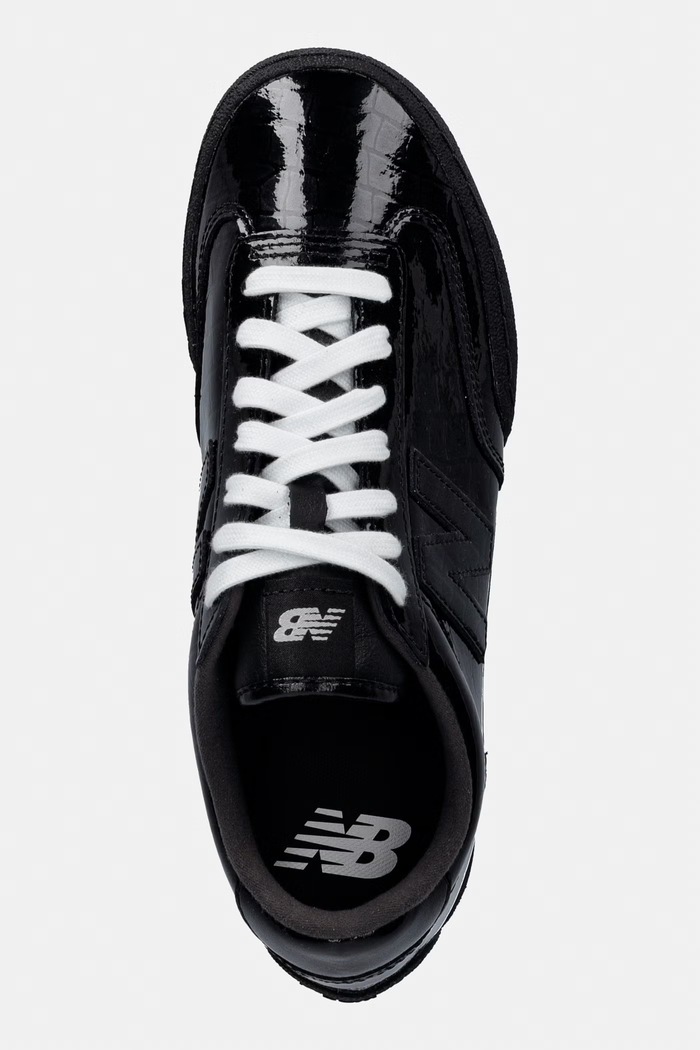 New Balance UGTR sneakersy czarny UGTR2SV