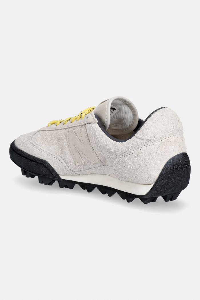 Obuwie New Balance UGTR sneakersy zamszowe UGTR83J beżowy