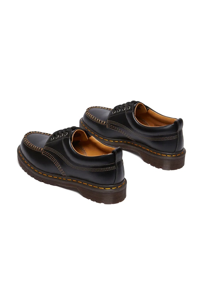 Shoes Dr. Martens Lowell Shoes leather DM31816001 black