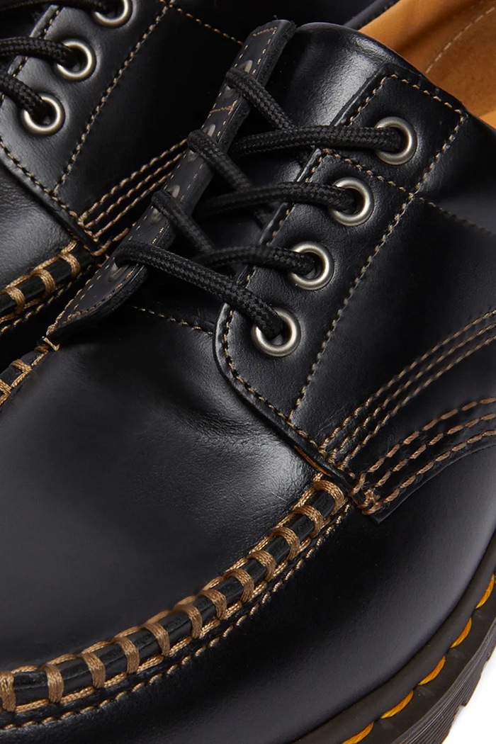 Dr. Martens Lowell Shoes leather DM31816001 black
