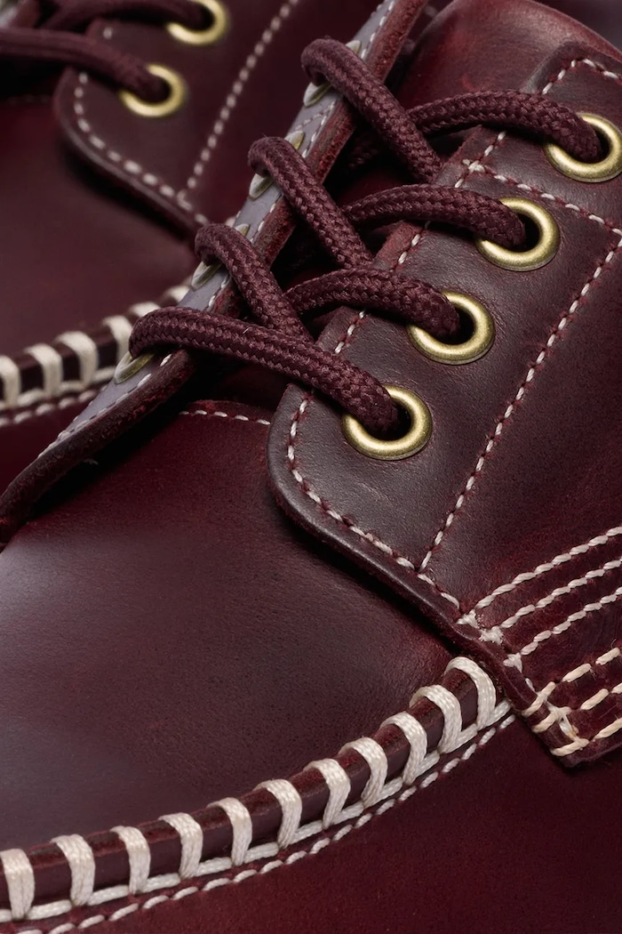 Dr. Martens Lowell Shoes leather DM31817600 maroon