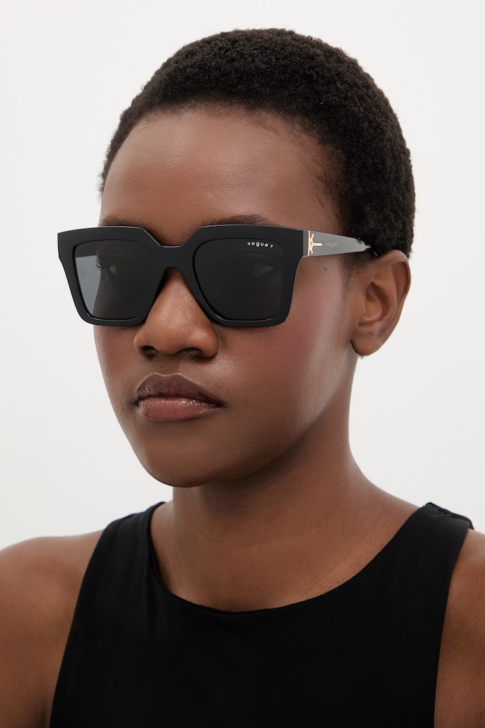 VOGUE ochelari de soare da negru 0VO5690S
