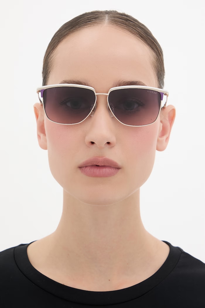 Guess ochelari de soare pentru femei GU00133.5621B aur