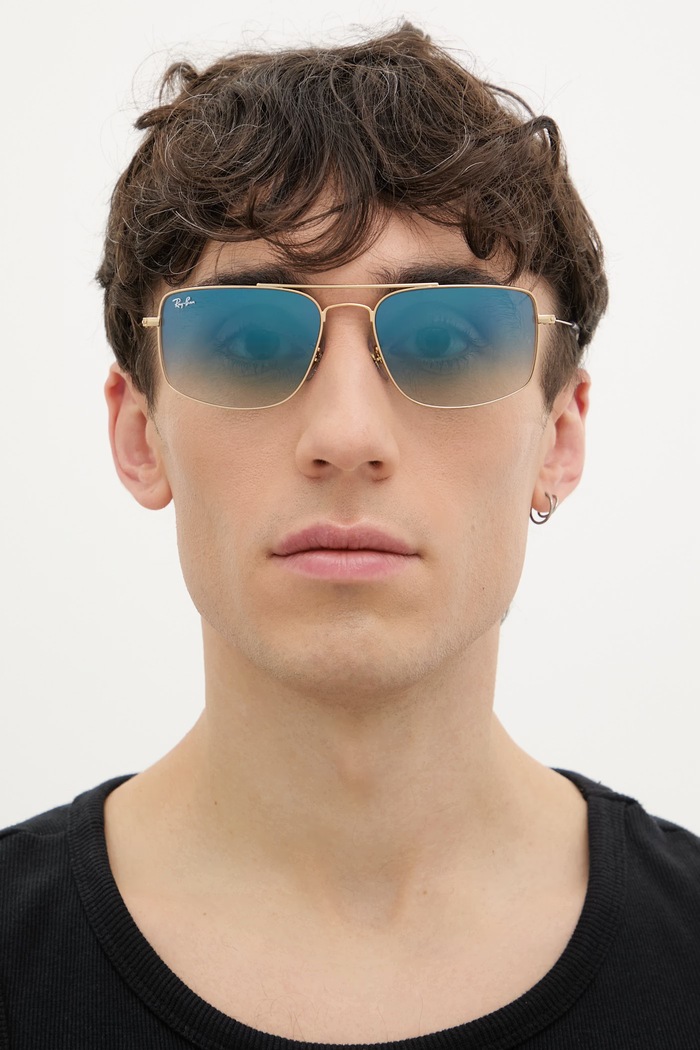 Ray-Ban 0RB3779