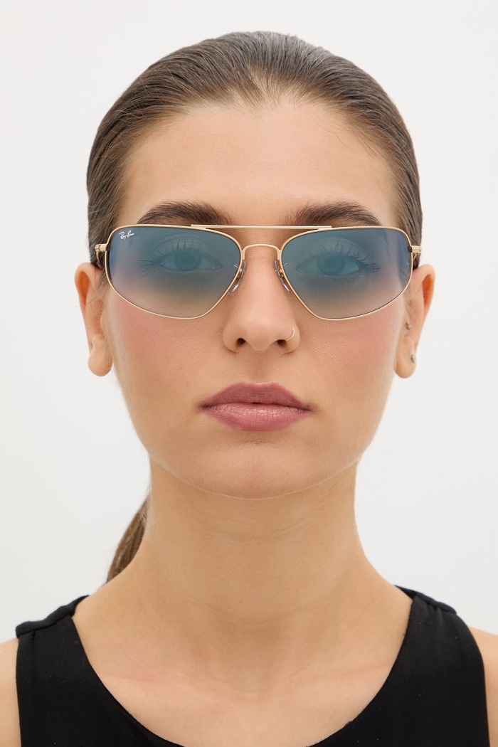 Солнцезащитные очки Ray-Ban 0RB3780