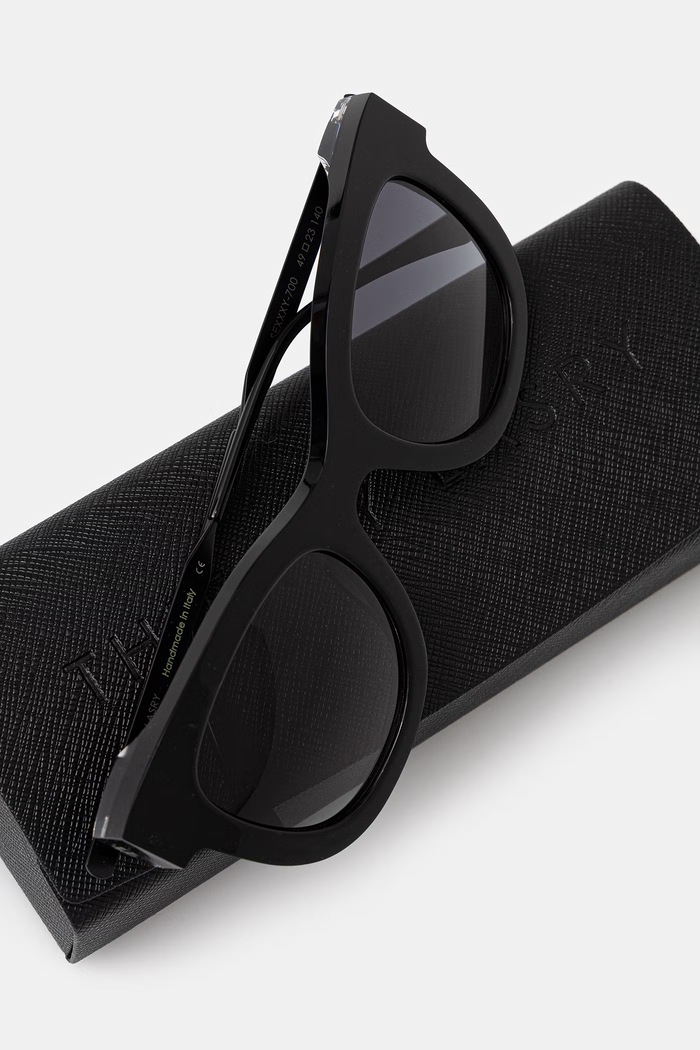 Thierry Lasry SEXXXY солнцезащитные очки кошачий глаз чёрный SEX700