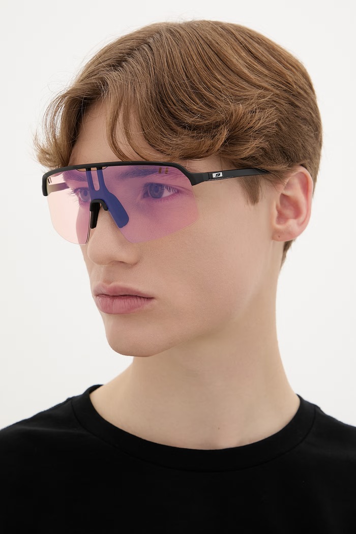 Julbo okulary przeciwsłoneczne INTENSITY - REACTIV 1-3 HC J590.REACTIV.1.3HC czarny SS26