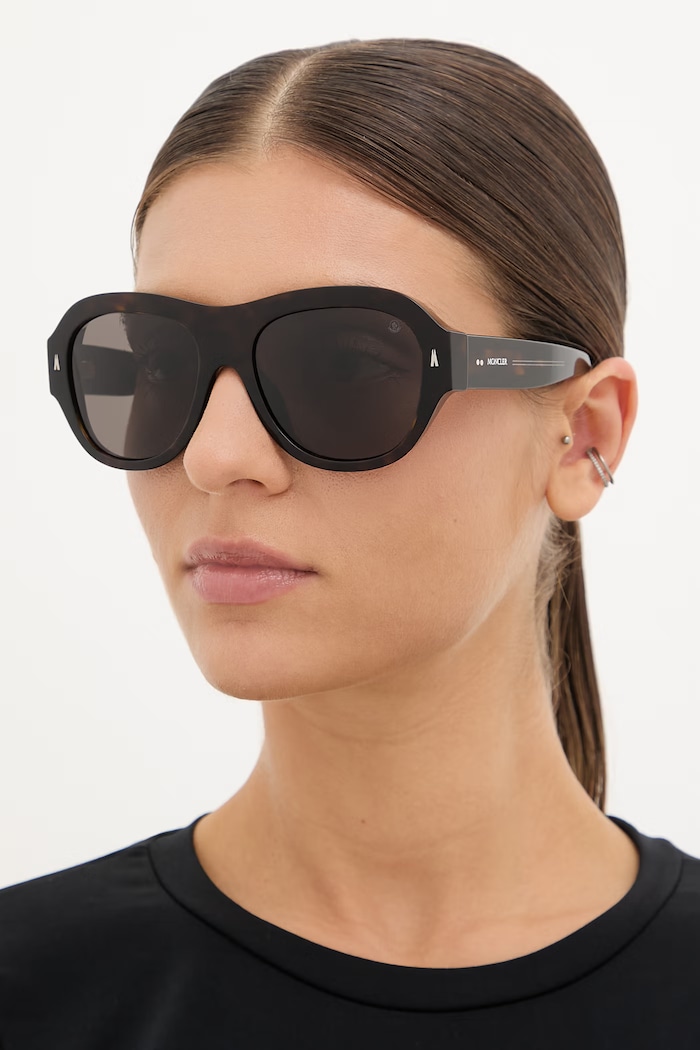 Kiegészítők Moncler napszemüveg ELEVANE 0ME6015U barna