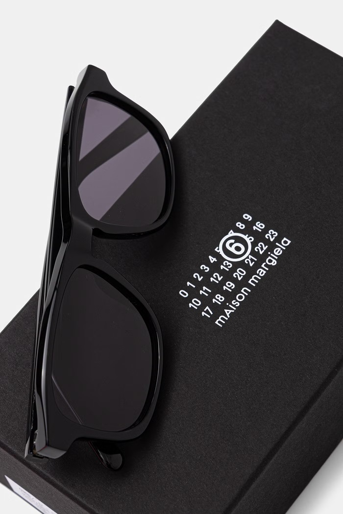 Akcesoria MM6 Maison Margiela LUNETTES 8 NOIR okulary przeciwsłoneczne ID6M czarny