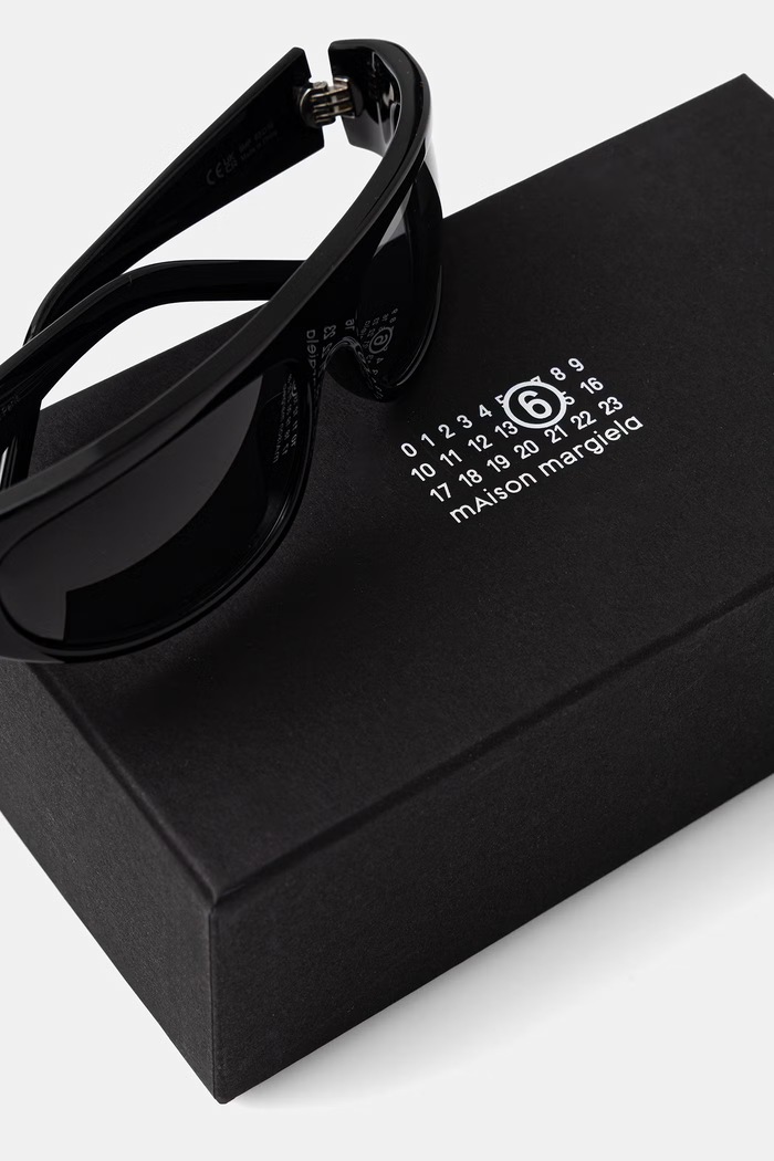 Akcesoria MM6 Maison Margiela LUNETTES 1 NOIR okulary przeciwsłoneczne IK5I czarny