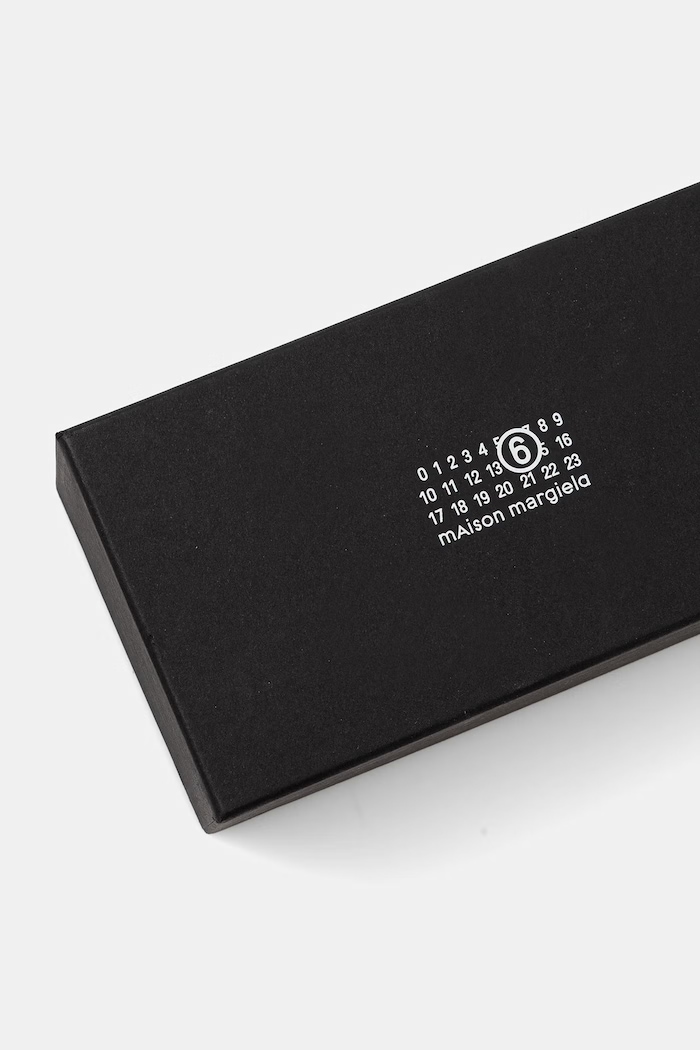 MM6 Maison Margiela okulary przeciwsłoneczne damskie LUNETTES 15 NOIRES czarny I76B