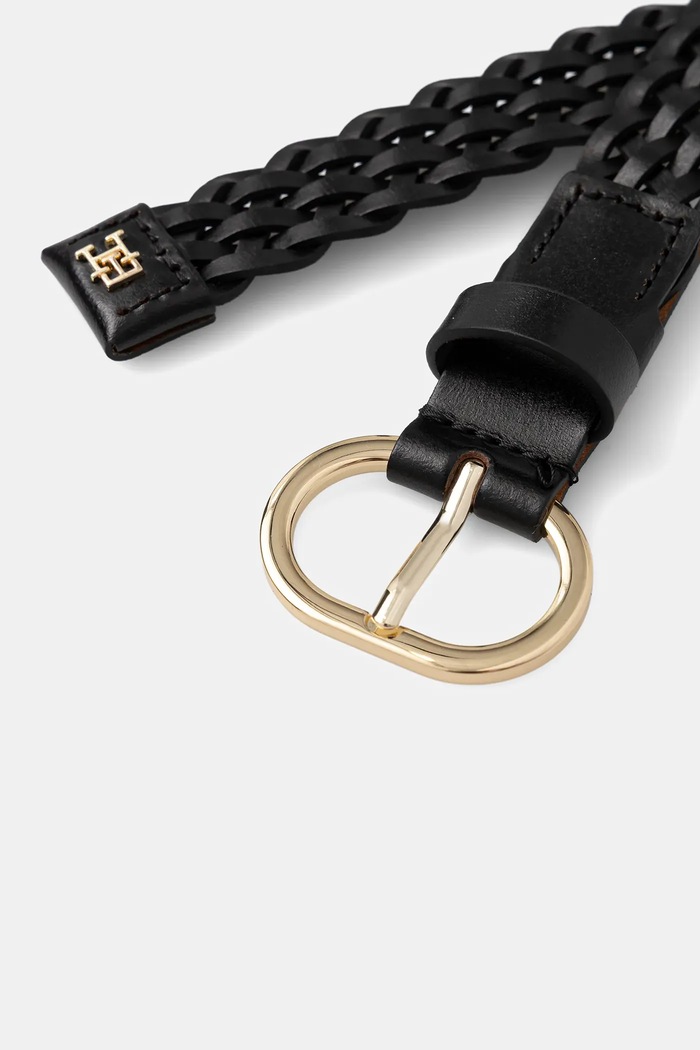 Δερμάτινη ζώνη Tommy Hilfiger AW0AW18111 μαύρο SS26