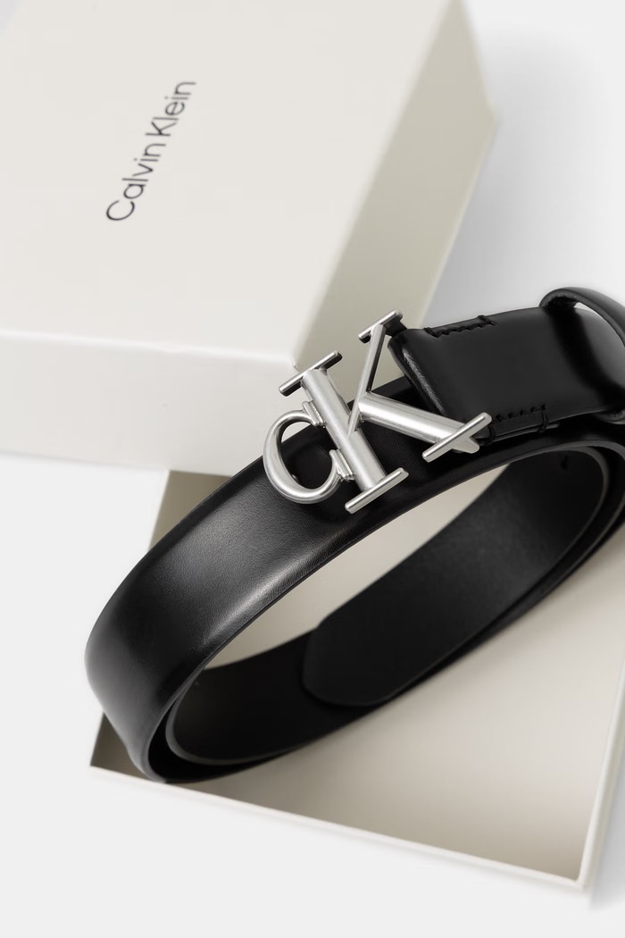 Dodatki Calvin Klein pas ženski usnjen LV04F7074G črna