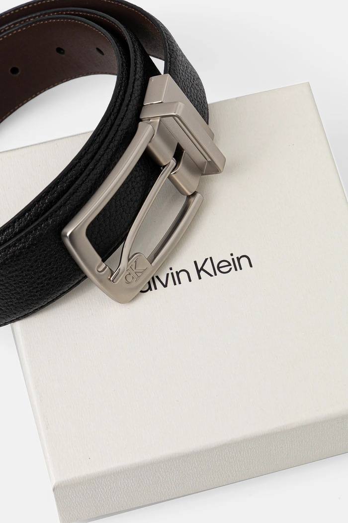 Kiegészítők Calvin Klein kifordítható bőröv LV04D7057G fekete