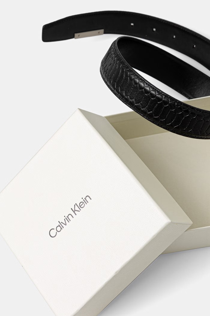 Doplňky Calvin Klein oboustranný pánský kožený pásek LV04D7079G černá