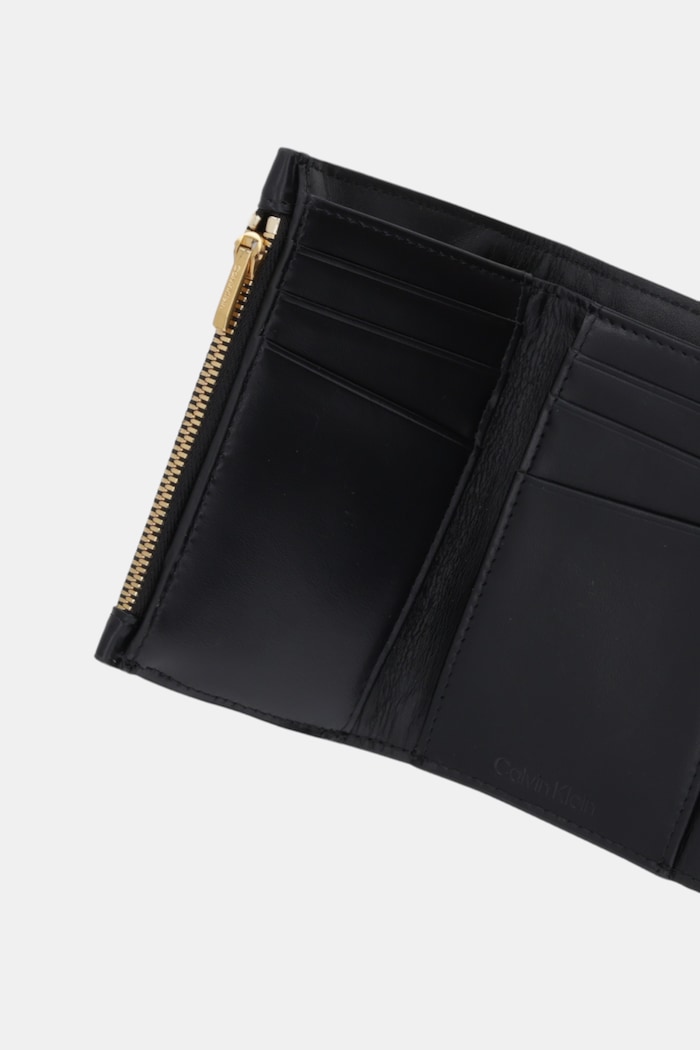 Akcesoria Calvin Klein portfel skórzany LV04F1116G czarny