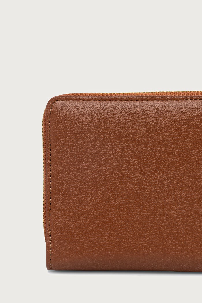 Аксесоари Calvin Klein Портфейл дамски от имитация на кожа LV04F1120G кафяв
