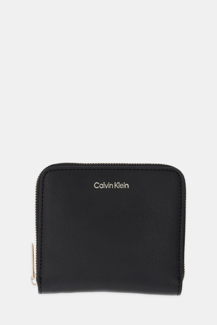 Calvin Klein πορτοφόλι γυναικείο από απομίμηση δέρματος απομίμηση λείου δέρματος μαύρο LV04F1120G