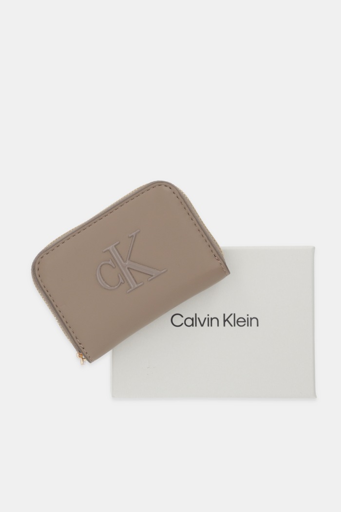 Calvin Klein πορτοφόλι γυναικείο από απομίμηση δέρματος LV04F1154G μπεζ