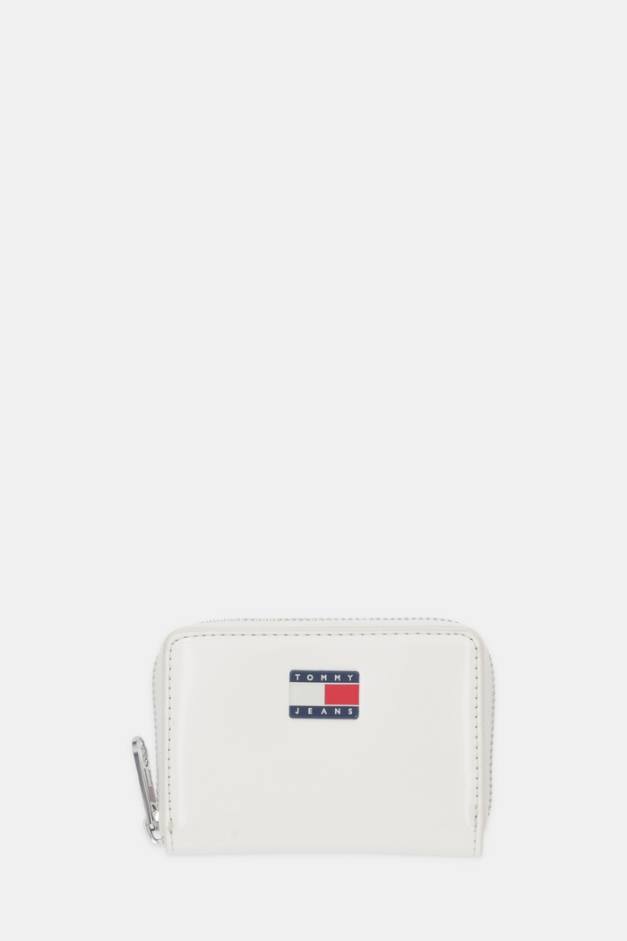 Tommy Jeans portfel drobny wzór biały AW0AW18089