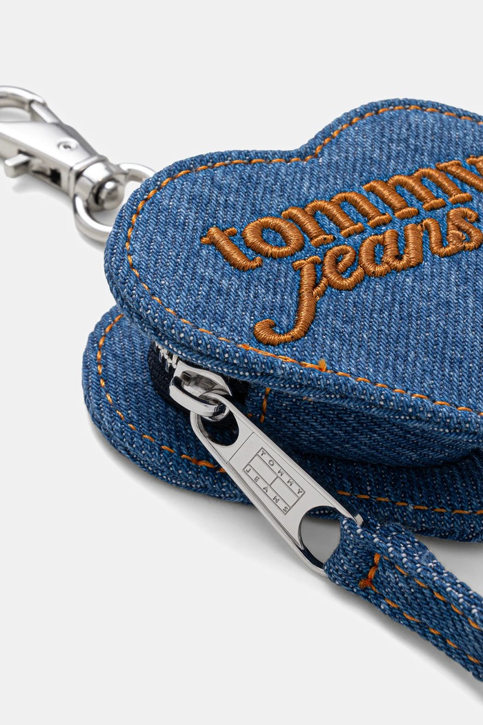 Kľúčenka Tommy Jeans AW0AW18595 modrá SS26