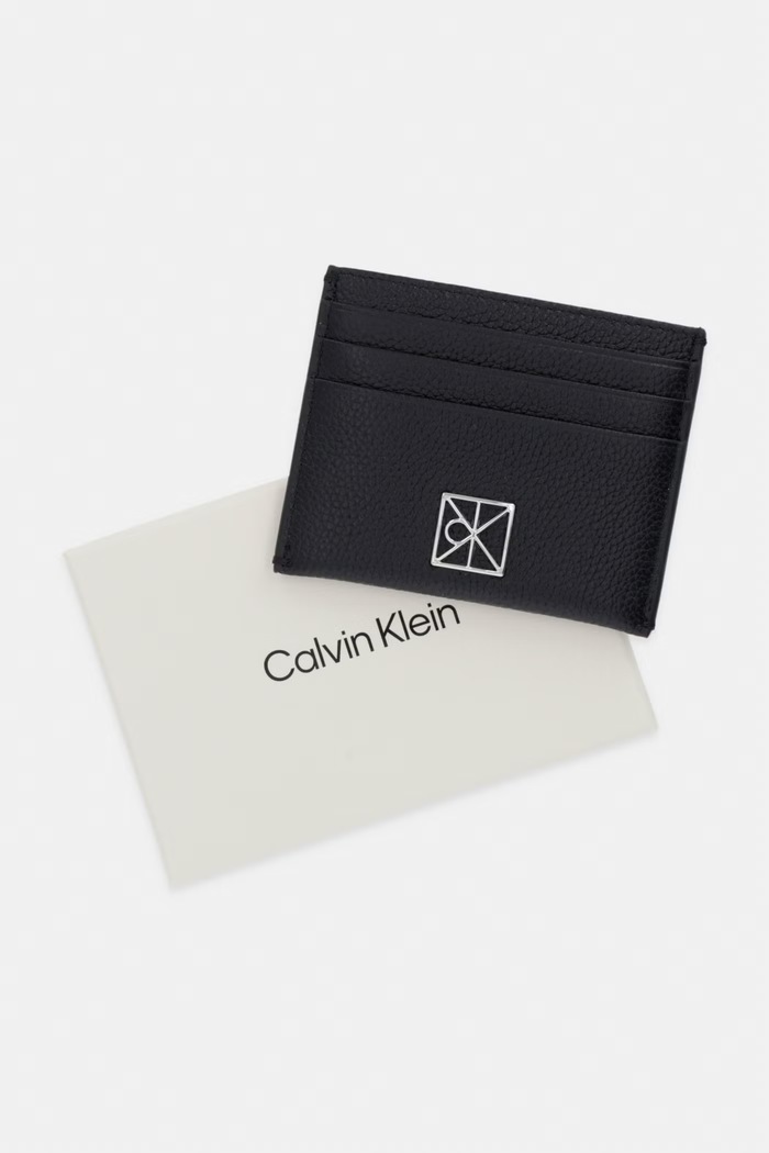 Calvin Klein puzdro na karty dámske kožené LV04F1119G čierna