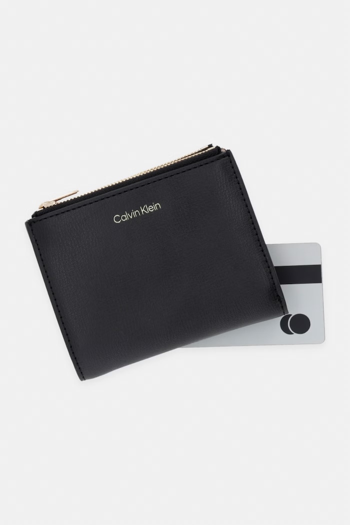 Calvin Klein portfel damski z imitacji skóry czarny LV04F1135G